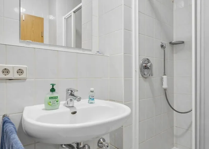 Moderne Einraumwohnung In Mit Netflix Zugang アパート ライプツィヒ