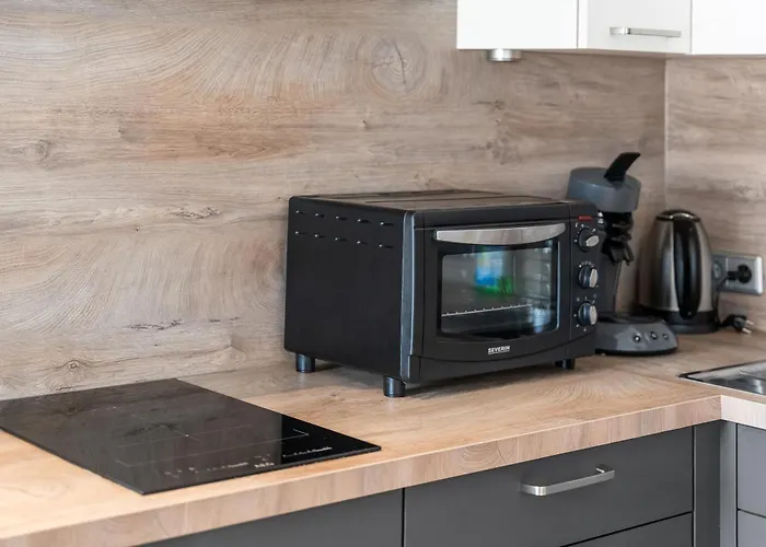 Moderne Einraumwohnung In Mit Netflix Zugang Апартаменты