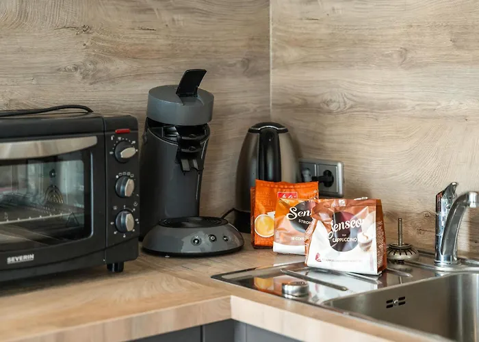 Moderne Einraumwohnung In Mit Netflix Zugang Апартаменты